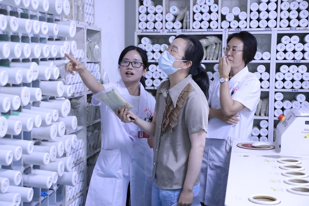 喜报!热烈祝贺北京西京中医医院升级为二级中医医院(图16) 喜报!热烈祝贺北京西京中医医院升级为二级中医医院(图16)